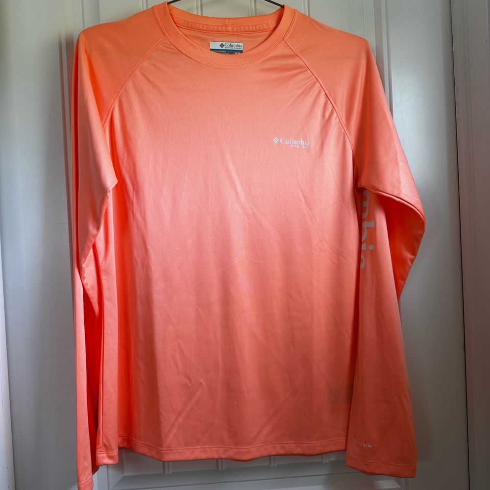 Like new Columbia PFG sunshirt